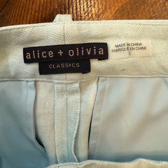 Alice + Olivia High Waist Cream Shorts - Picture 4 of 9